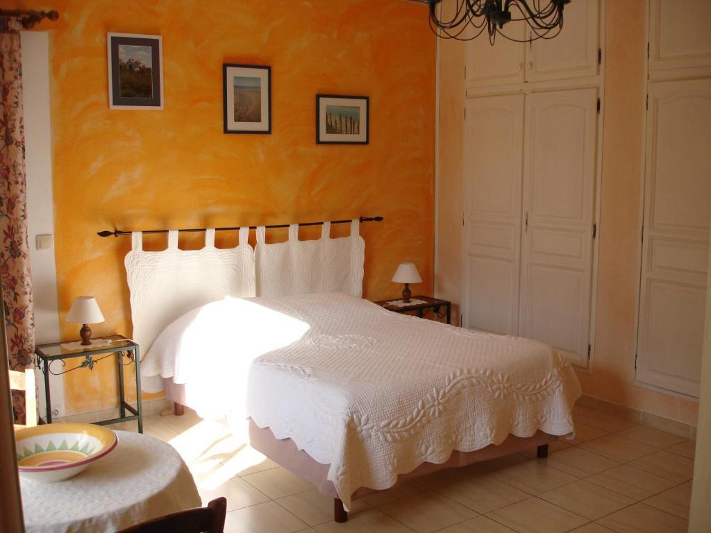 Hotel Domaine De La Grange Neuve La Roque-sur-Pernes Camera foto