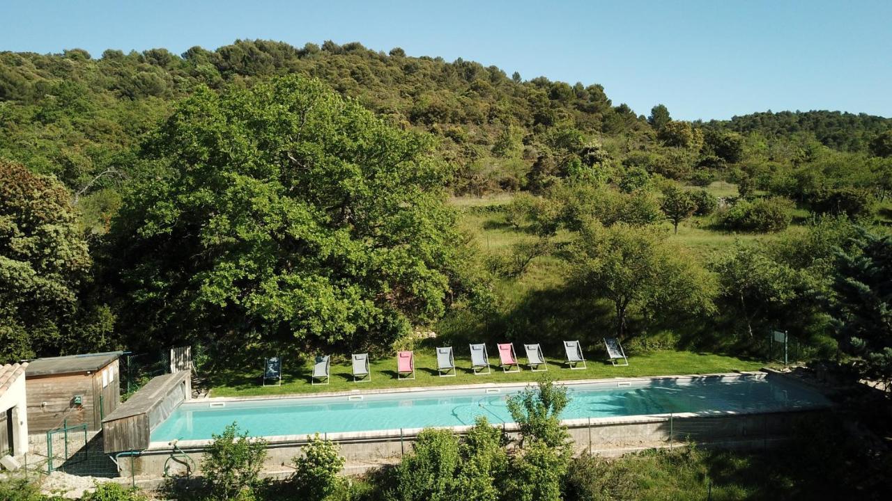 Hotel Domaine De La Grange Neuve La Roque-sur-Pernes Esterno foto